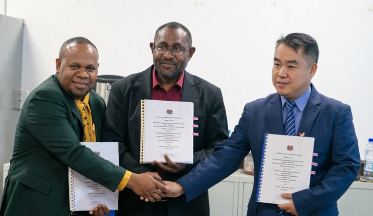 K10m deal signed to keep PNG's Highlands Highway open